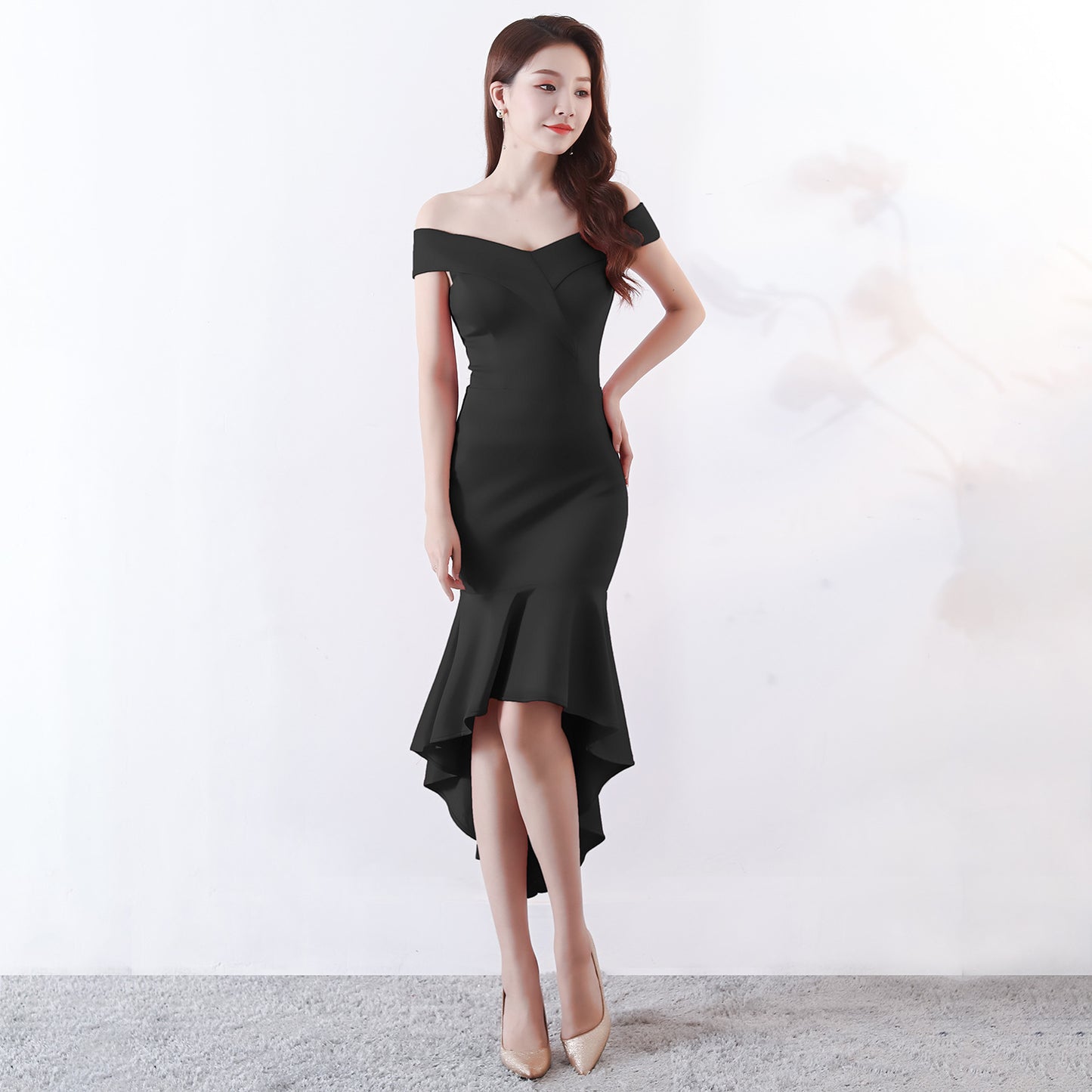 New fishtail wedding dress for bride