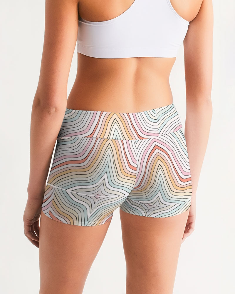 Angry waves Women's Mid-Rise Yoga Shorts