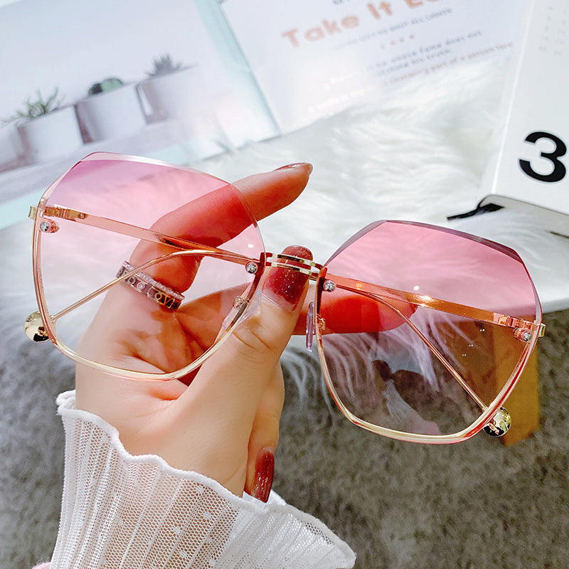 Diamond Cut Edge Rimless Two-tone Sunglasses