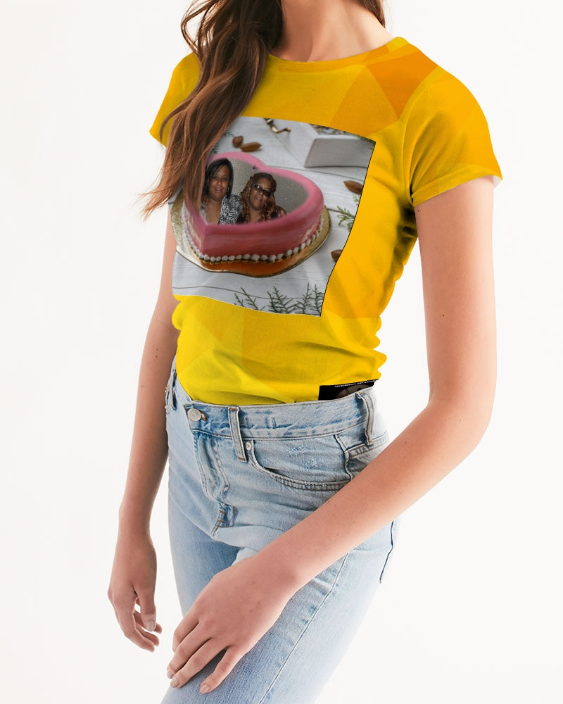 vector-yellow Women's Tee
