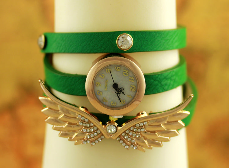 Retro Korean Version Of Cool Wings Harajuku Style Bracelet Watch