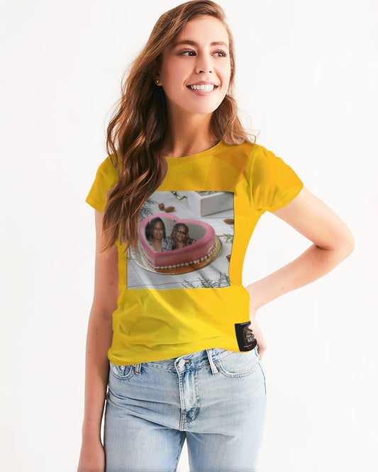 vector-yellow Women's Tee