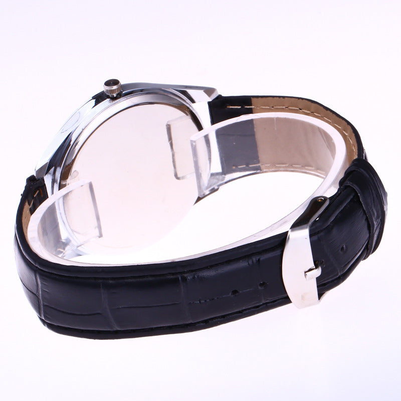 Fashion Twelve Digital Face Maker Quartz Watch Men