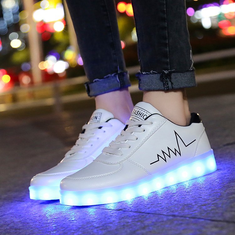 Tide Ghost Walking Shoes Male USB Charging LED Light