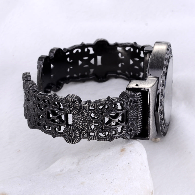 Peach Heart Full Diamond Girls Bracelet Quartz Watch