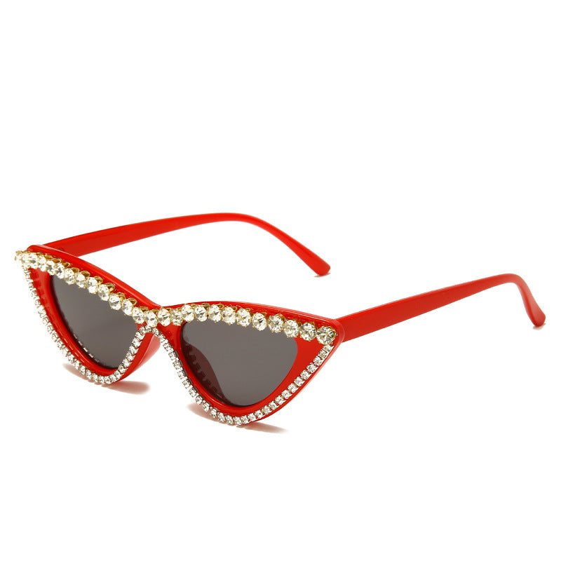 Women's Retro Triangle Trend Exaggerated Sunglasses